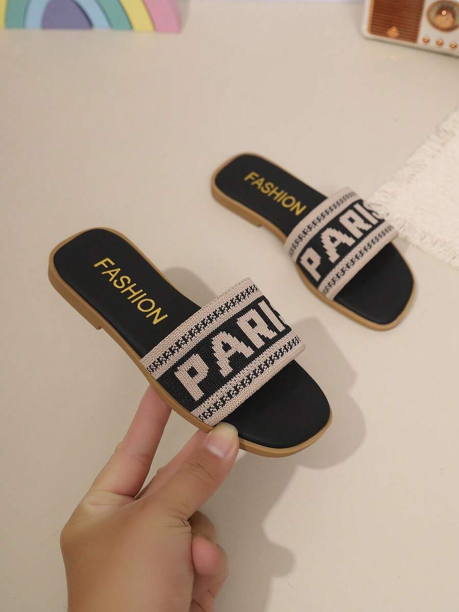 1 Pair Girls Letter Knit Sandals, Soft Bottom Non-Slip Children Casual Outdoor Slippers, Summer - Black - View 1