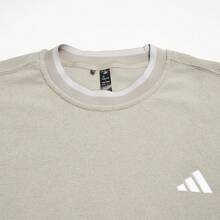 Adidas Sudadera de cuello redondo de felpa cómoda y minimalista clásica para hombre JW1619, otoño/invierno - Sésamo claro de color marrón grisáceo - Ver 5