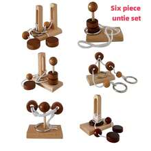 Un jeu de puzzle en bois de 6 pièces, un jouet de réflexion extrêmement stimulant avec des colonnes et une gamme de blocs intellectuels pour déchiffrer et résoudre des énigmes afin de favoriser le développement cognitif. - Multicolore - Voir 2