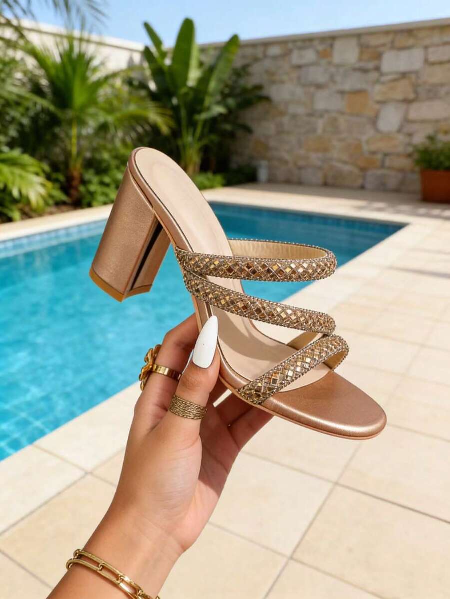 法国夏季新款露趾绑带凉鞋，女士户外拖鞋，时尚水钻高跟百搭鞋 - 玫瑰金 - 查看 1