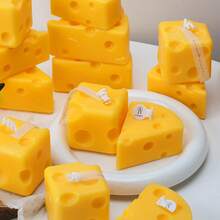 Vela Perfumada em Formato de Queijo Feita à Mão, Decoração Aromática Criativa para Casa e Lembrança, Vela Escultural Única para Cozinha, Café, Decoração de Festa, Perfeita para Amantes de Comida, Amigos, Entusiastas de Decoração Doméstica em Aniversário, Inauguração da Casa, Natal