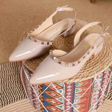 Zapatos de tacón para mujer Zapatos de piel con puntera hueca y remaches Vestidos de verano combinados con sandalias de tacón alto Bailarinas francesas de color nude para mujer - Albaricoque - Ver 4