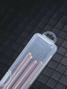 1 szt. Przenośny uchwyt na pędzle do makijażu z osłoną przeciwkurzową, zawiera pędzle do różu, cieni do powiek i brwi, niezbędny w podróży na wakacje, na plażę, do łazienki i sypialni, duża pojemność