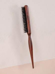 一套包含：猪鬃毛发刷，适用于所有发质（干/湿），可打造男女皆宜的卷发造型；猪鬃毛胡须刷；木质三排发梳；蓬松发刷；尖尾梳；边缘梳；专业无香发刷，适用于粗细发质，可打造光滑服帖的背头造型；可用作头皮按摩工具，辅助发型设计和剪发；返校季必备发刷套装；旅行度假必备。