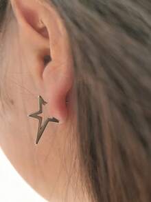 1pc Star Design Hoop Earrings, Stainless Steel Jewelry - Silver - View 3