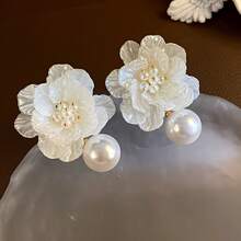 Seaside Vacation Style Pearl White Flower Earrings Light Luxury Niche Design Sense Stud Earrings Wedding Bridal Jewelry - 31#E6505 Silver Needle - Gold - View 4