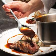 Juego de 2/4 piezas de utensilios para ensalada con mango cuadrado elegante, cuchara y tenedor para ensalada de 10.6 pulgadas, de acero inoxidable duradero, adecuado para bufé/fiesta/banquete/comida/Día de la Madre/boda, hogar/restaurante/cocina, pulido espejo, apto para lavavajillas - Multicolor - Ver 9