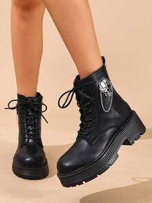 大码厚底朋克商务金属孔眼系带摩托车靴，女士短踝靴，时尚骷髅装饰机车靴，酷炫骑行靴 - 黑色 - 查看 4