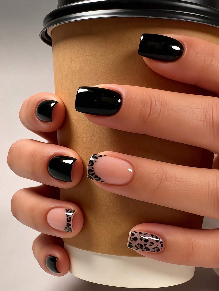 用24片短方形美甲片表达你的爱意！简约优雅的棕色法式美甲，黑色波点，时尚豹纹法式美甲，粉色假指甲，豹纹全覆盖假指甲，适合女性和女孩。包含1张粘合贴片和1个迷你指甲锉，果冻凝胶，随机发货。 - 黑色 - 查看 1