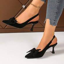 Zapatos de tacón para mujer Tacones altos estilo francés Novedades de temporada Zapatos versátiles y modernos para mujer Sandalias de punta afilada con una sola correa y lazo grande estilo francés Tacones altos Tacones de aguja de color liso A la moda - Negro - Ver 5