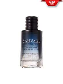 Christian Dior [Mini] Sauvage Eau De Toilette 10ml  / Fresh, Citrus And Woody Notes / The Freshness Of Juicy Calabrian Bergamot And Spicy Sichuan Pepper. The Raw Trail Of Ambery Marine Wood / The Strong Gust Of Citrus In Sauvage Eau De Toilette Is Powerfully Anchored By The Ambery Nobleness Of Ambroxan, Resinous Elemi And Woods. Instantly Recognizable, It Has Become A Genuine Signature Scent, Unique* In Its Confident Virility. - SAUVAGE EDT 10ml - View 10