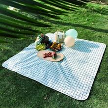 Manta de Picnic Manta de Playa  Grande de 60 x 80 Pulgadas Plegable Impermeable para 1-4 Adultos Viajes al Aire Libre Camping Senderismo y Evento Festivo Blanco 150 x 200 cm - Blanco - Ver 3