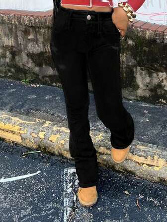 Kadınlar İçin Şık ve Zarif Dar Kesim Paça Pantolon