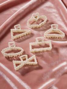 5个优雅仿珍珠装饰发夹，发爪和后夹，发饰配件，女士发饰，配饰，女士配饰，发饰，女士发饰，发饰，美发工具，美容配饰，卷发配饰，发饰，发饰，配饰，女士发饰，秋季，旅行，美发工具，女士配饰，美发用品，秋季，头发，发饰，配饰，女士发饰，旅行，发饰，女士配饰，发饰，女士发饰，美发工具，美发用品，用品，美容配饰，礼物，旅行，女士礼物，美发用品，圣诞礼物