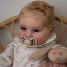 50厘米逼真重生娃娃，3D彩绘肌肤，血管清晰可见；20英寸全软乙烯基新生儿娃娃，可爱儿童过家家玩具（随机附赠部分配件，例如奶嘴、发饰、奶瓶、尿布和一套衣服） - 白色 - 查看 5