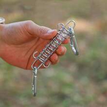 1个户外露营弹簧张力夹，帐篷强风弹簧绳夹，户外露营高强度钢绳夹，遮阳篷固定弹簧钩夹，户外露营帐篷强风弹簧绳夹，弹性固定夹，大型露营天幕帐篷防风缓冲夹