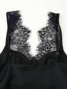 HH Women's Elegant Camisole Contrast Lace Sleeveless Tank Top, Sexy Vintage Style Slim Fit Camisole, 2026 New Fashion Street Wear