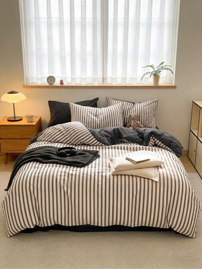 3pcs/Set, Simple Neutral Style Dark Gray Striped Korean-Style Duvet Cover Set (1 Duvet Cover + 2 Pillowcases), Washed Fabric, Polyester, Fitted Corners, Without Comforter & Pillow Inserts, Twin/Full/Queen Size