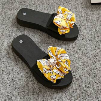 Women Fashion Flat Sandals Beige Flowers Slip On Slides Fashion Sandals For Women Casual Summer Beach Shoes