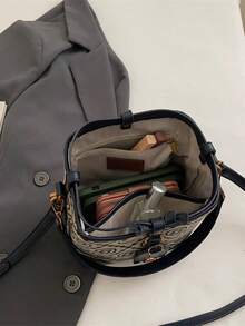 提花蓝色水桶包，百搭时尚，经典手提包，2026新款设计，时尚单肩斜挎包，小众奢华品牌托特包，女士奢华手提包，品牌单肩手提包，抽绳包，酒红色女士包，轻便单肩斜挎包 - 藍色 - 查看 10