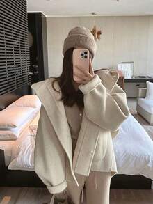 Poncho otoño e invierno nuevo japonés dulce abrigo con capucha Novedad otoño/invierno estilo capa para tallas pequeñas: abrigo con capucha de estilo dulce inspirado en Japón. Abrigo de lana de primera calidad, largo medio, con capucha y botones. Bonito abrigo de lana estilo capa, largo medio, para llevar con ropa informal. - Beis - Ver 1