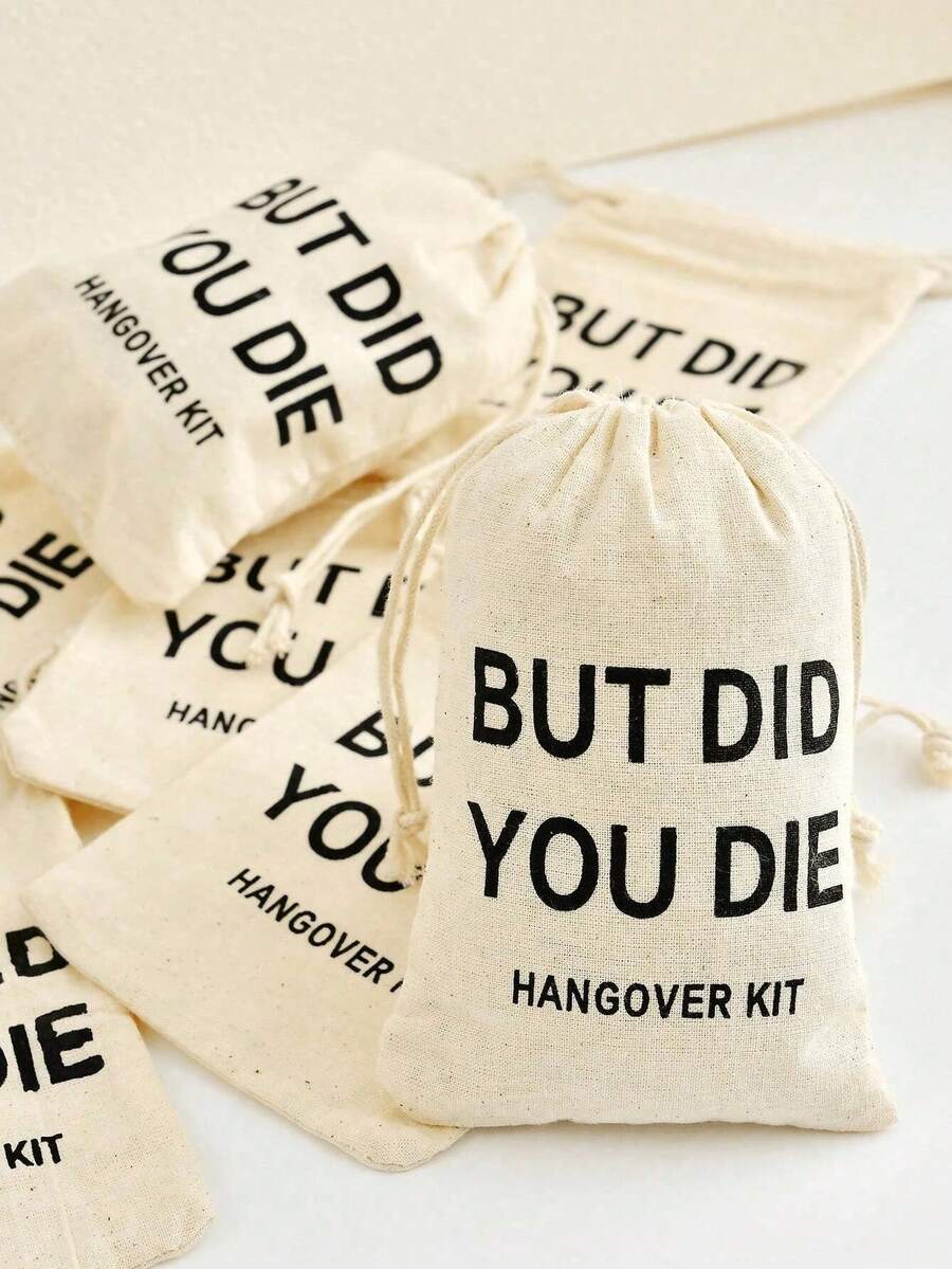 12 pezzi - Kit di sopravvivenza per addio al nubilato in sacchetti di tela di iuta, sacchetti di pronto soccorso per forniture per addio al nubilato, sacchetto regalo per postumi di una sbornia, borsa portautensili con coulisse per feste singole, adatta come regalo per la sposa, ospiti per la sopravvivenza ai postumi di una sbornia, damigelle d'onore, forniture per feste singole, kit di recupero dai postumi di una sbornia in sacchetti di lino, sacchetto di pronto soccorso per addio al nubilato, forniture per matrimoni, ma sei morto, matrimonio - Multicolore - Visualizzare 1