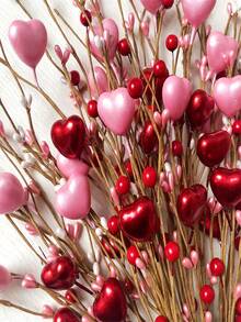 情人节仿真花，粉色和红色仿珍珠心形浆果枝，手工扭制心形花枝，DIY装饰，花瓶插花，婚礼装饰及礼物，情人节礼物，桌面装饰，派对装饰，家居装饰