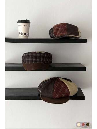 1顶格子帆布报童帽。复古羊毛混纺拼接设计系列，贝雷帽、平顶帽、八角帽，时尚百搭的小号贝雷帽，女士款