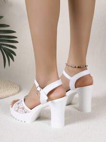 Tacones altos cómodos de malla calada y unicolor de estilo bohemio para mujer de talla grande, stilettos versátiles y sexys para usar en casa, al aire libre o para ir al trabajo - Blanco - Ver 4
