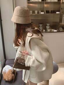 Poncho otoño e invierno nuevo japonés dulce abrigo con capucha Novedad otoño/invierno estilo capa para tallas pequeñas: abrigo con capucha de estilo dulce inspirado en Japón. Abrigo de lana de primera calidad, largo medio, con capucha y botones. Bonito abrigo de lana estilo capa, largo medio, para llevar con ropa informal. - Beis - Ver 4