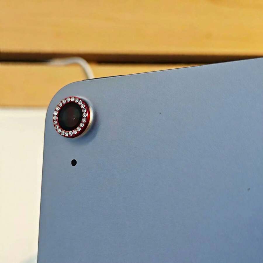iPad 11/iPad A16 摄像头镜头保护膜，iPad 10/iPad Air 系列闪亮鹰眼钢化玻璃摄像头保护膜，iPad Mini 系列金属分环像素镜头保护膜，适用于日常防护、办公、家用手机摄像头，闪亮水晶防水防震防摔防刮花。