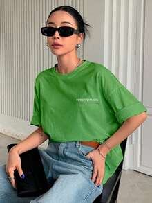 T-Shirt With "Perseverance" Print Lettering. Minimalist, Casual, Modern, Sophisticated, Simple, Basic, Summer, Oversized. - Green - View 6