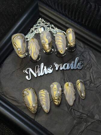 10pcs/Set Handmade Almond Y2K Baddie Style Press On Nails, Champagne Colored Nails, Gold Chrome French Tie Dye Press On Nails, Hand Carved Geometric Patterns&Water Droplet Design, 3D Matching Diamond Bow&Pearls Nails Full Cover False Nails For Womenhnlged Occasions Daily Wear Great Gift ForWomen And Girls,With 1 Jelly Pad And 1 Nail File