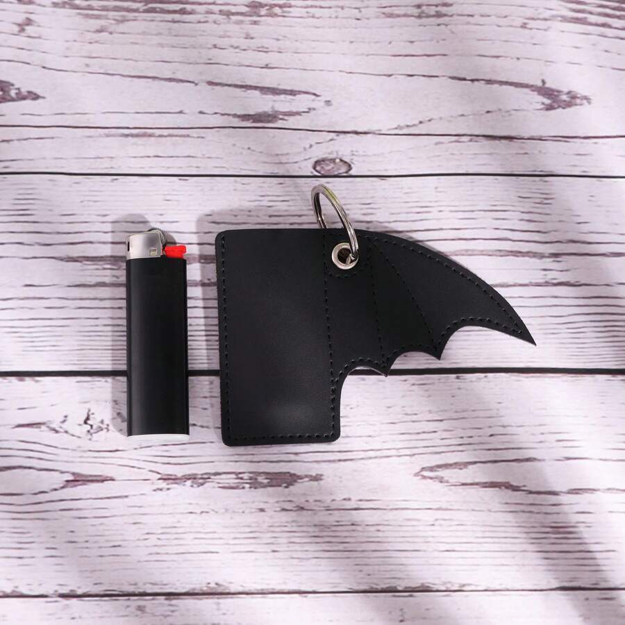 1pc PU Leather Bat Wing Design Lighter Case - Durable PVC And PS Material, Keychain Closure, Fashionable Black Surface, Compact Size, Easy To Carry - Ideal Accessory For Outdoor Sports Enthusiasts