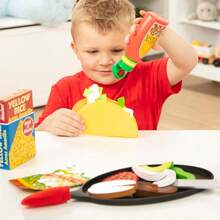 and Doug Juego de Tacos y Tortilla Para Rellenar y Doblar Comida de Juguete Comida Mexicana de Juguete que se Puede Cortar Juguete de Madera Sarten y Mas 43 PiezasConveniente y duradero, favorito para niños - Multicolor - Ver 9
