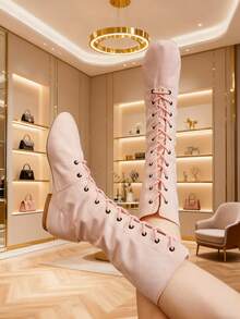 1.5厘米低跟粉色高帮女士舞蹈鞋，系带帆布室内运动鞋，鞋筒高度26厘米，舒适柔软轻便透气，适合芭蕾舞、莎莎舞、现代舞练习和演出。