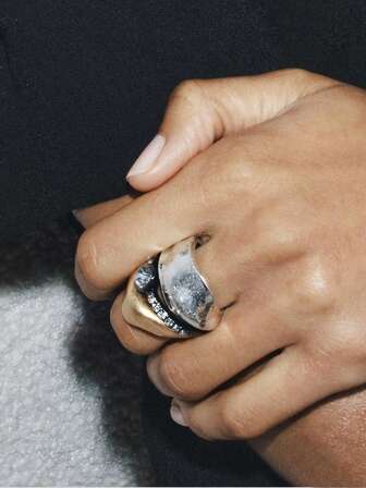 ZAA แหวนประกบเงางาม, แหวนสีสามโทนทองโบราณและสีดำปืนเงินวินเทจ, แหวนเรขาคณิตโลหะผสมที่เกินจริงทันสมัย, แหวนที่เกินจริงส่วนบุคคลระดับไฮเอนด์ดีไซน์เฉพาะ, เครื่องประดับสตรี