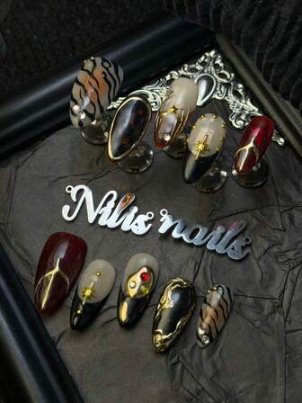 10 st/set handgjorda mandelfärgade lösnaglar i Y2K-stil, röda naglar och svarta och orange tie dye-naglar, röda och svarta franska naglar, handgjorda zebramönster och geometriska mönster. 3D-diamantdekorationsdesign akrylnaglar, heltäckande lösnaglar för kvinnor, vid olika tillfällen, vardagskläder, utmärkt present till kvinnor och flickor, lämpliga för nyår och jul, med 1 gelépad och 1 nagelfil.