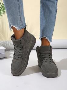 女士复古风运动鞋，厚底设计，透气材质，休闲百搭，适合日常出行