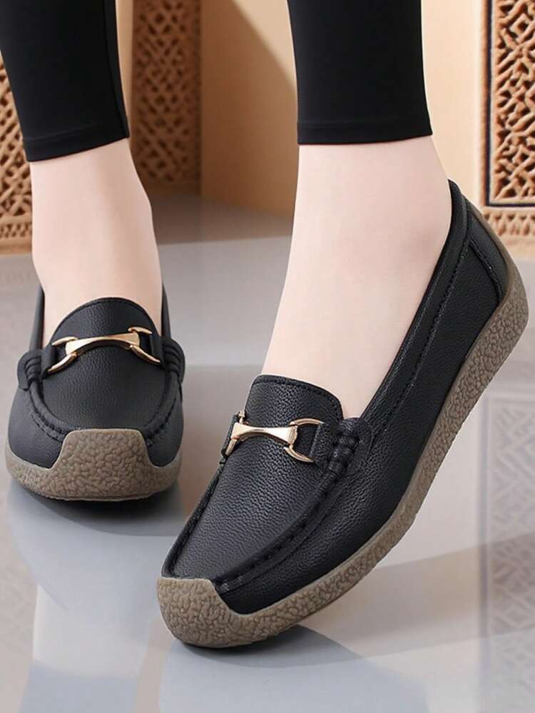 Mocasines casuales negros para mujer, hechos a mano, con decoración de hebilla metálica. Zapatos planos elegantes para damas, zapatos de cuero ligeros.