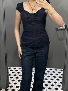 Women Button Down Lace Top V Neck Ruffle Low Cut Cap Sleeved Babydoll Cute Shirt Slim Fit Coquette Blouse - 藏青色 - 查看 1