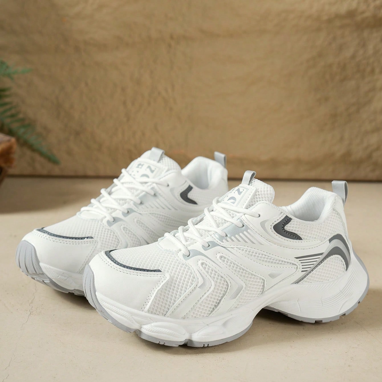 Nuevas zapatillas casuales para mujer, con malla transpirable, suela gruesa, plataforma con cuña, cordones, ligeras y versátiles, de moda, color bla