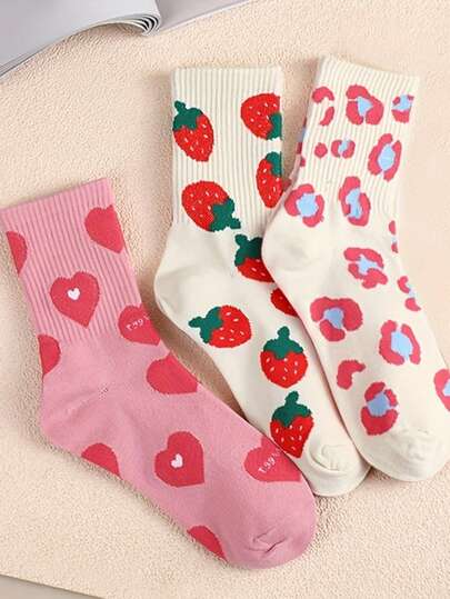 3 pary bawełnianych skarpetek damskich z limitowanej edycji na Walentynki, z nadrukiem w serca, truskawki i panterkę – odporne na zapachy, odprowadzające wilgoć, oddychające, sięgające do połowy łydki, słodkie i modne, uniwersalne na randki