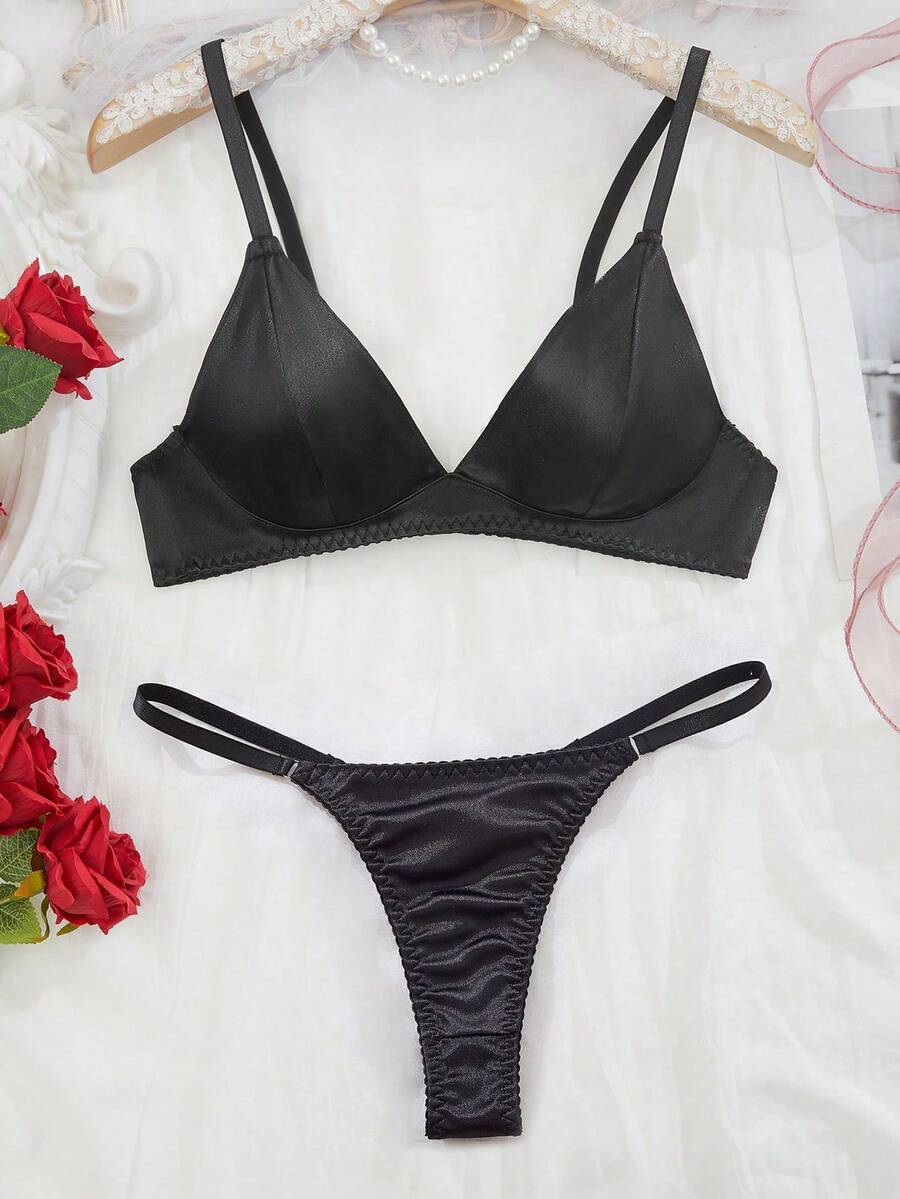 性感时尚女士内衣套装，包括胸罩和丁字裤，展现女性魅力 - 黑色 - 查看 1