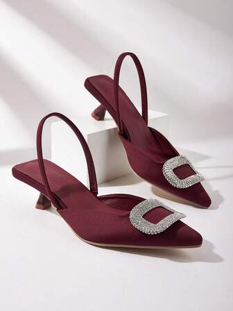 2026春夏新款尖头低帮凉鞋，优雅方形水钻搭扣装饰，女士猫跟鞋，细带穆勒鞋，通勤休闲穿着舒适，低跟不累脚