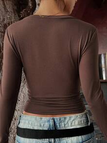 1PC Sexy Hottie Brown Deep V-Neck T-Shirt For Women Summer Slim Fitted Short Sleeve Thin TR Fabric Street Style Daily Home Party Date Travel Commute Gift For Girlfriend Mom Daughter Friend Anniversary Present Limited Quantity Per Order - 棕色 - 查看 4
