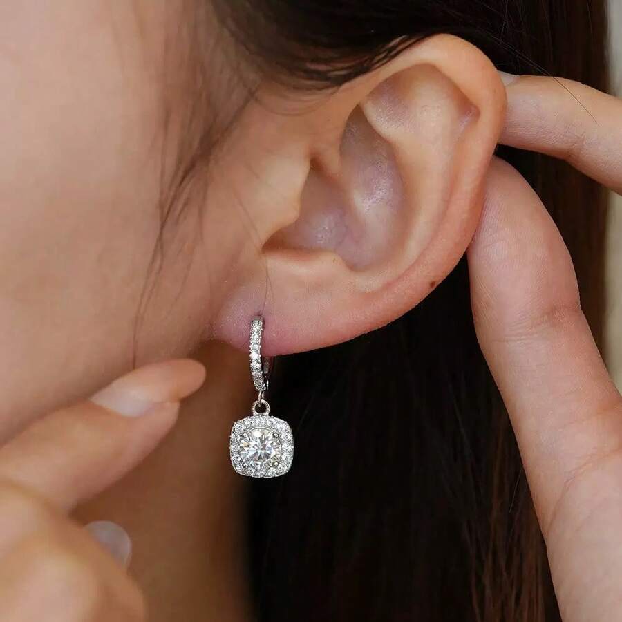 1 Pair Of Luxurious & Noble Style Copper Made Rhinestone Droplet Pendant Decorated Earrings Suitable For Women's Parties & Weddings