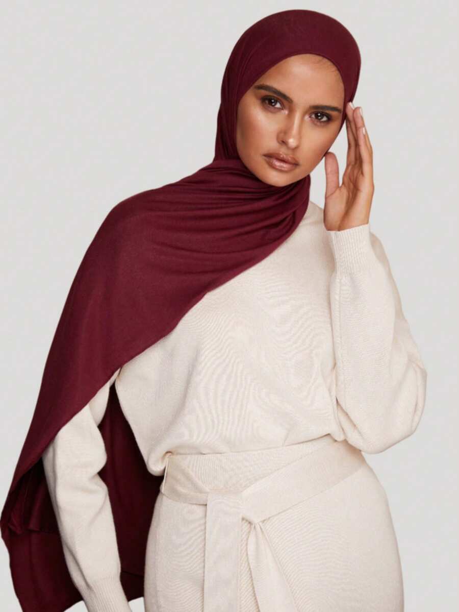 Lenço feminino clássico, simples e elegante, em cor sólida, com acabamento em viscose jersey de alta qualidade (1 unidade), estilo turbante longo, ideal para o dia a dia, passeios e encontros.