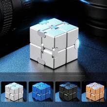 8层顺滑速拧魔方，高阶竞技益智玩具 - 提升认知能力和问题解决能力 - 趣味玩具 - 彩色 - 查看 3
