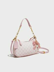 全新时尚高品质PU材质，粉色蝴蝶结吊坠设计，金属拉链闭合，顶部配有可调节金属链带，优雅时尚，适合肩背、手提或斜挎，非常适合女孩通勤、外出、购物、约会和日常活动。 - 粉色 - 查看 3